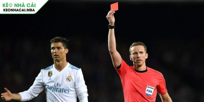 Kèo Thẻ Phạt Cơ Hội Làm Giàu Cho Cược Thủ Đam Mê Cá Độ 3 Kèo thẻ phạt chấp cán cân sức mạnh