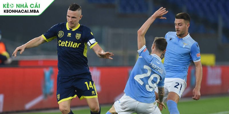 Soi kèo châu Á trận đấu Lazio vs Parma (01:45 27/04)